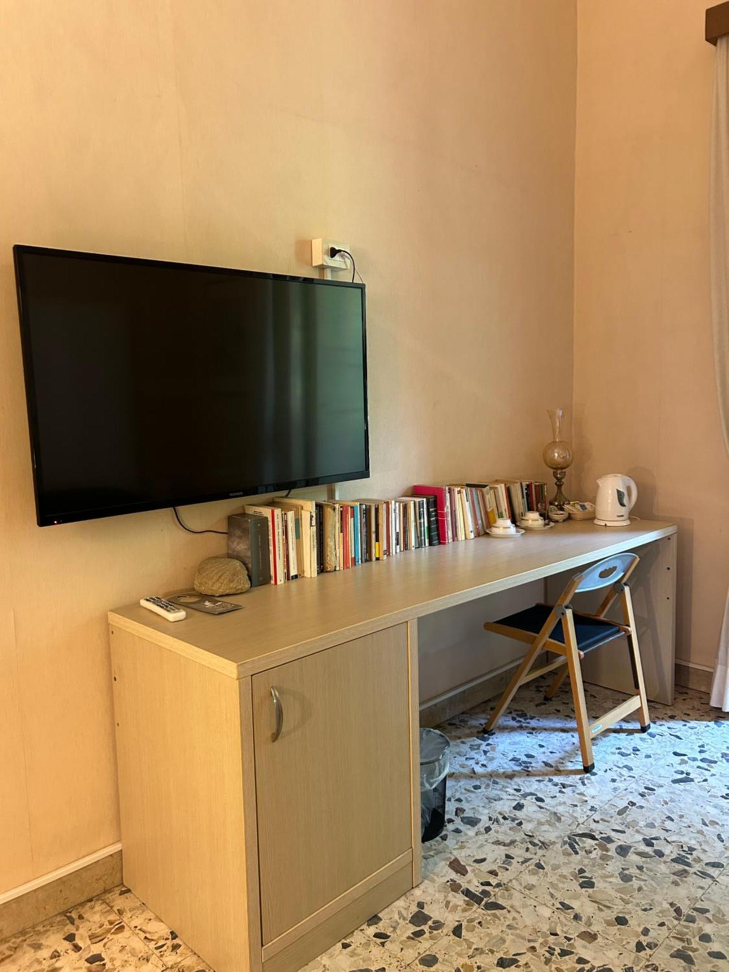 Bed and Breakfast Bed And Books CTA Zimmer foto