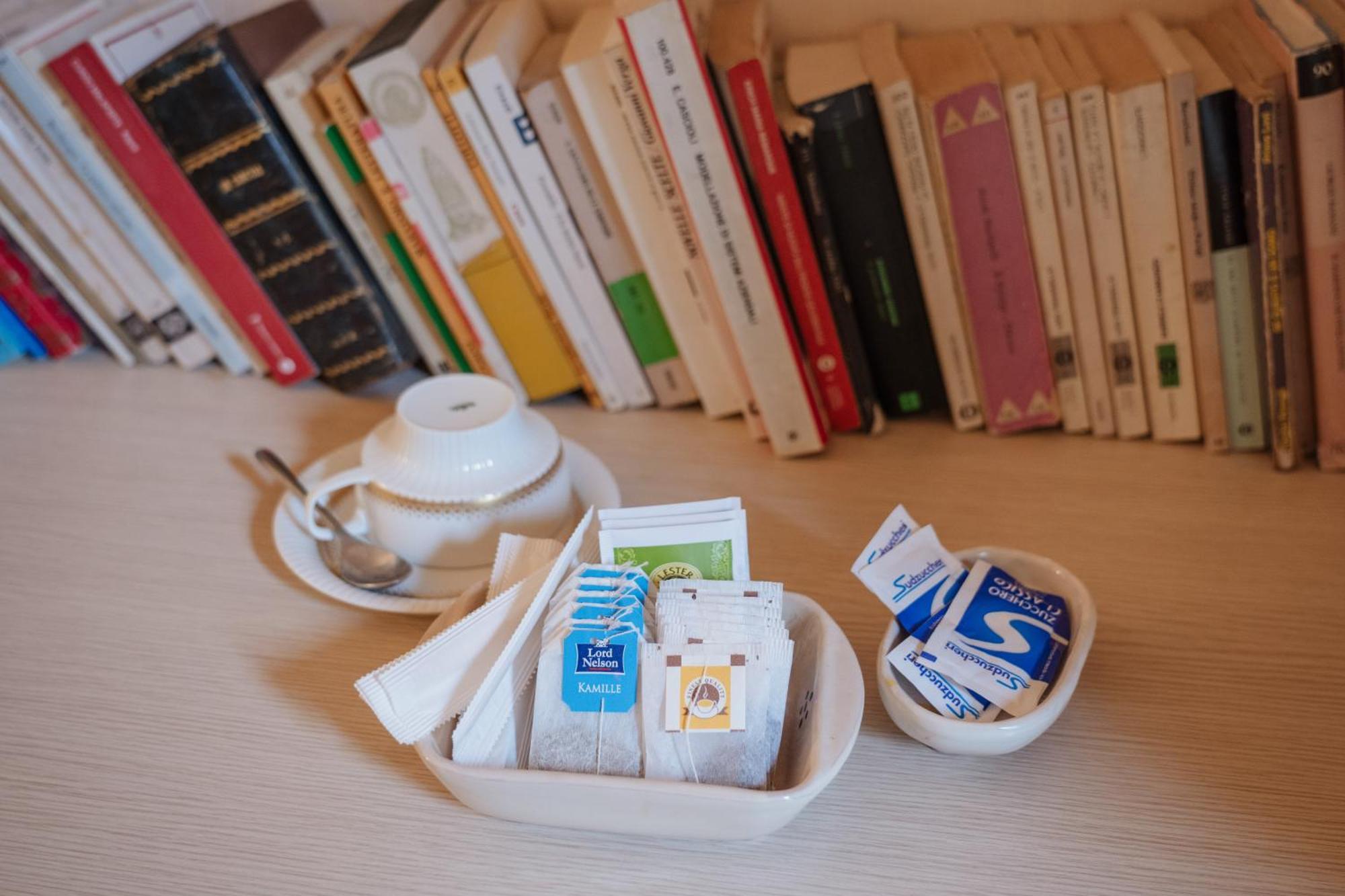 Bed and Breakfast Bed And Books CTA Exterior foto